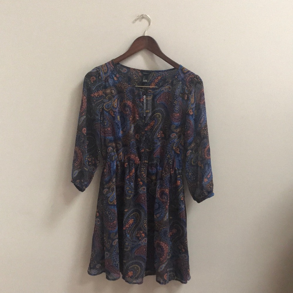 💎 Forever 21 sheer paisley print babydoll shirt